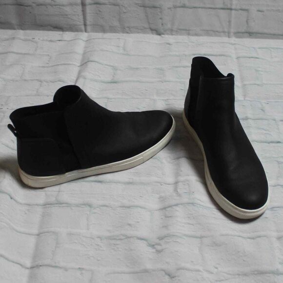 Reaction Kenneth Cole ‎ - Jodi Slip On High Top Sneakers - Size 9.5 - Picture 1 of 6